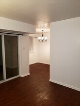 2305 Pond View Dr, Unit 2305 Pond View Drive in West Chester, PA - Foto de edificio - Building Photo