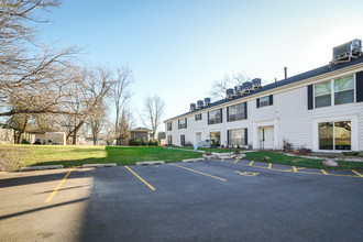 Morning Side Manor Apartments in Peoria Heights, IL - Building Photo - Building Photo