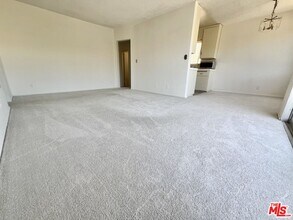 1128 10th St in Santa Monica, CA - Building Photo - Building Photo