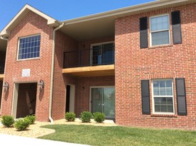 Oakwood Place Apartments