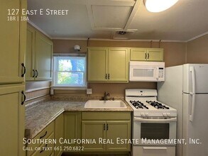 127 East E Street in Tehachapi, CA - Building Photo - Building Photo