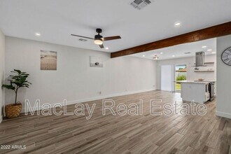 409 N Arrowhead Dr in Chandler, AZ - Building Photo - Building Photo