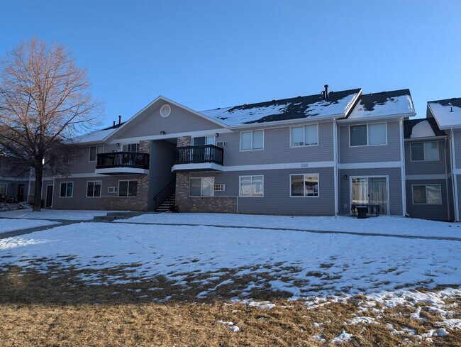 Lakeview Apartments in Tooele, UT - Building Photo - Building Photo