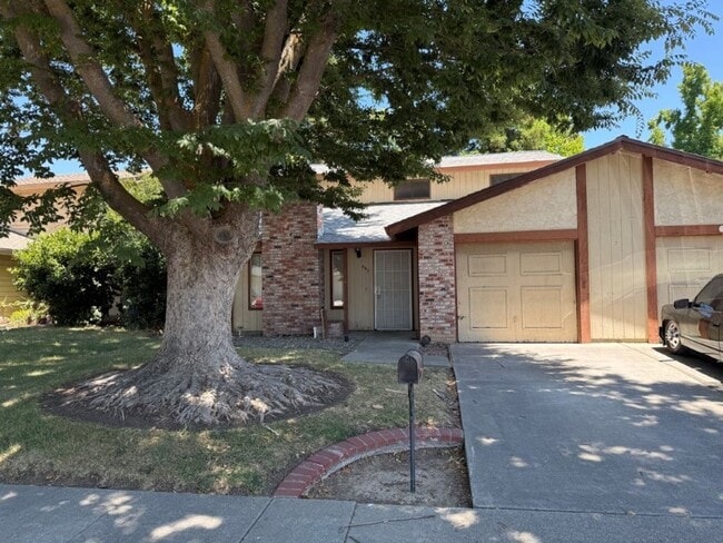 property at 990-992 Justin Way