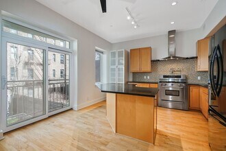 317 S 4th St in Brooklyn, NY - Building Photo - Building Photo