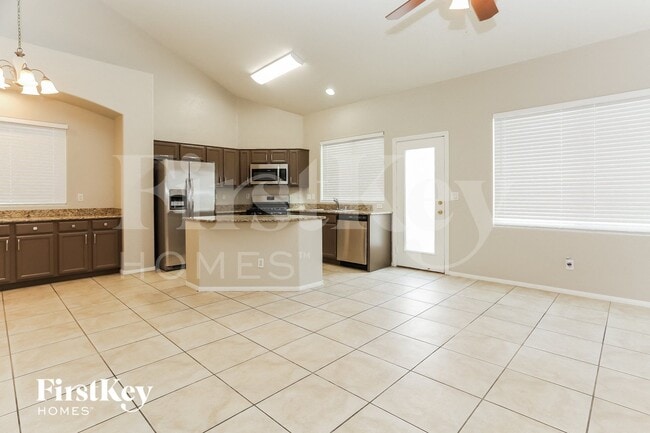 9512 Quitman Ave in Las Vegas, NV - Building Photo - Building Photo