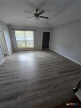 1106 Fauntleroy Trail in Austin, TX - Building Photo - Building Photo