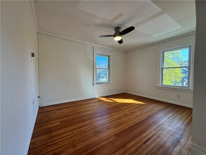 1048 Monroe Ave in Rochester, NY - Building Photo - Building Photo