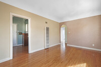 677 W 15th St, Unit 677 - 6