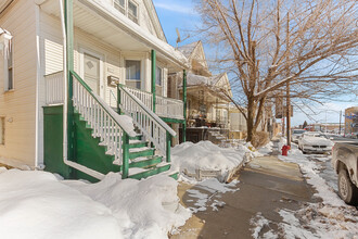 4577 N Elston Ave in Chicago, IL - Building Photo - Building Photo