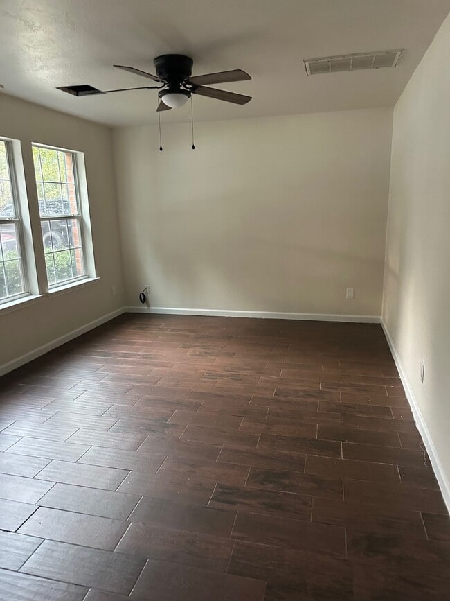 property at 22065 Ringwood Ct