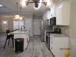 212 Savannah Dr in Enterprise, AL - Building Photo - Building Photo