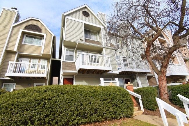 property at 5821 Inman Park Cir