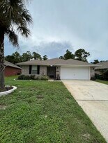 917 Lajolla Ln in Mary Esther, FL - Building Photo