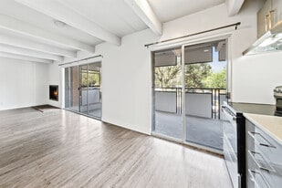 Luxe Tower in Colorado Springs, CO - Building Photo