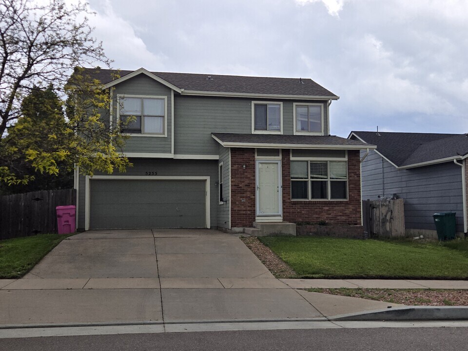 5255 Balsam St in Colorado Springs, CO - Building Photo