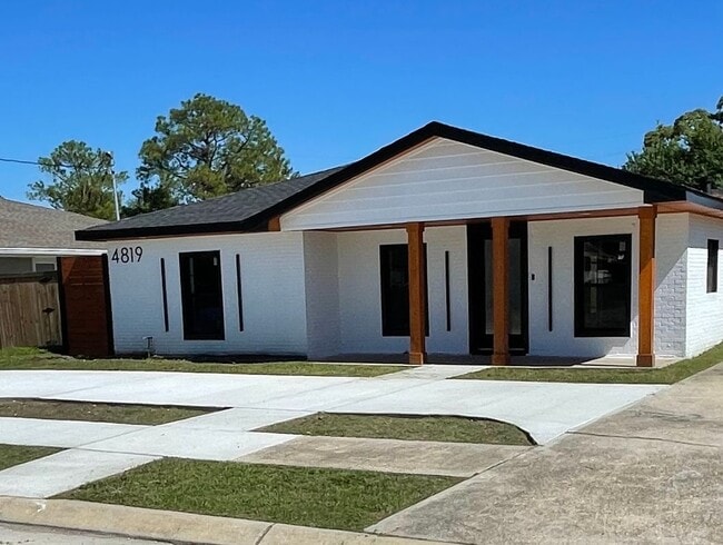 property at 4819 Lurline St