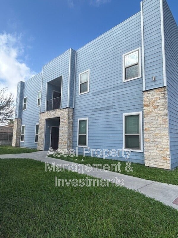 property at 401 E Ebony Ave