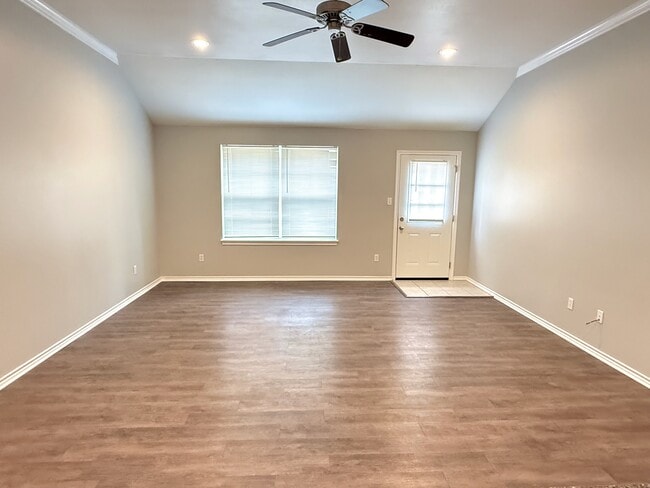 13865 County Road 194 in Tyler, TX - Building Photo - Building Photo