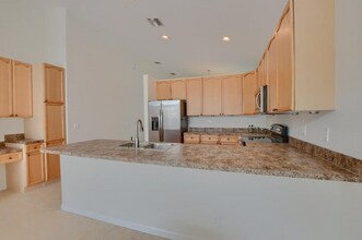 1225 E Magnolia Cir in Delray Beach, FL - Building Photo - Building Photo