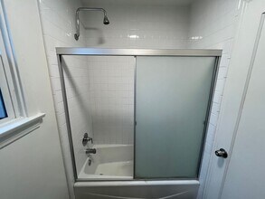 408 W El Camino St in Santa Maria, CA - Building Photo - Building Photo