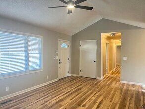 221 Jefferson Cir in Macon, GA - Building Photo - Building Photo