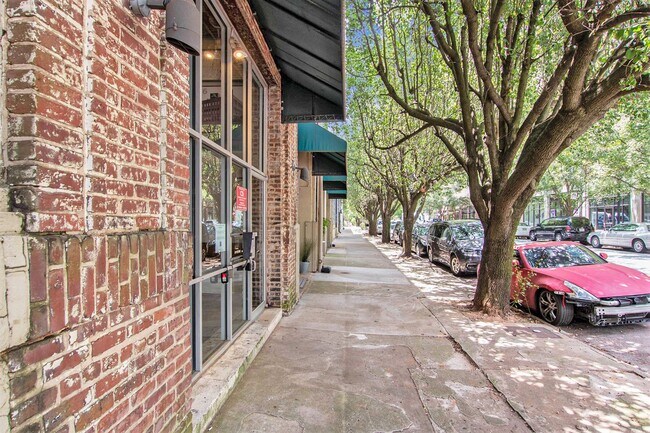 326 Nelson St SW-Unit -#501 in Atlanta, GA - Building Photo - Building Photo