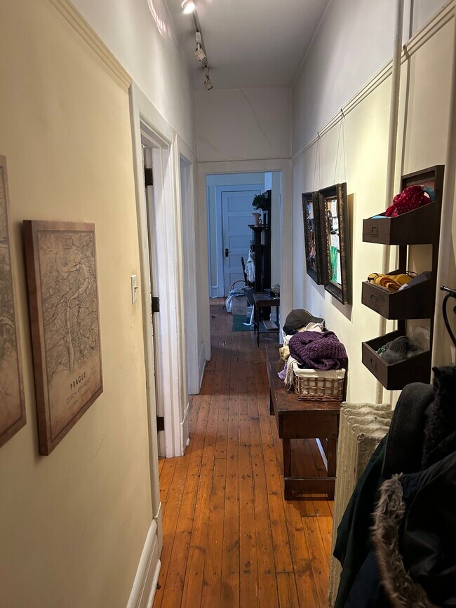 1217 Resaca Pl in Pittsburgh, PA - Building Photo - Building Photo
