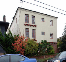 608 E Lynn St in Seattle, WA - Building Photo - Building Photo