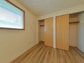 304 NE Conifer Blvd in Corvallis, OR - Building Photo - Building Photo