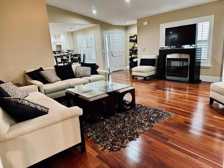 7677 Glendevon Ln, Unit 1705 in Delray Beach, FL - Building Photo