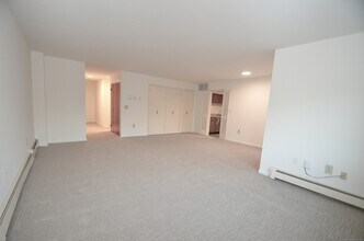 3900 Park Ave in Bridgeport, CT - Building Photo - Building Photo