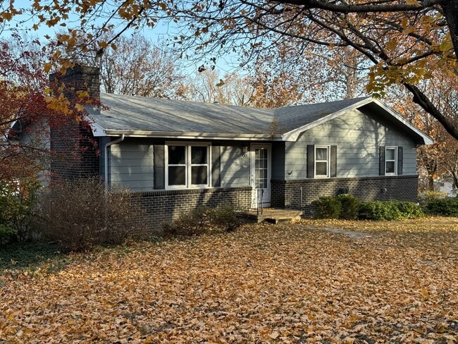 property at 200 N Delaware Ave