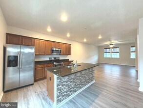 189 Magellan Dr in Martinsburg, WV - Building Photo - Building Photo