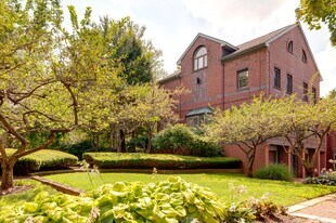 475 Arsenal St in Watertown, MA - Building Photo