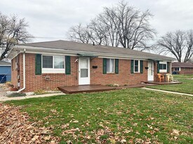 1456 Lebanon St in Toledo, OH - Building Photo