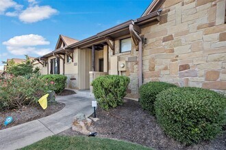 3320 General Pkwy in College Station, TX - Building Photo - Building Photo