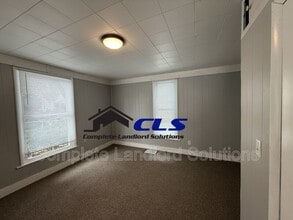 2401 Garfield Ave in Terre Haute, IN - Building Photo - Building Photo
