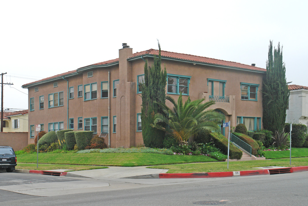 1519 S Crescent Heights Blvd in Los Angeles, CA - Building Photo