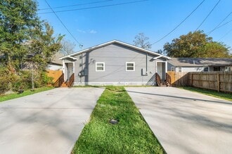 9118 Sandra St in Houston, TX - Building Photo - Building Photo