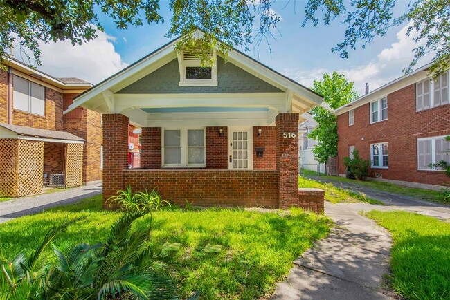 property at 516 W Pierce St