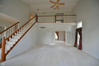 1402 Edinburgh Dr in Carmel, IN - Building Photo - Building Photo