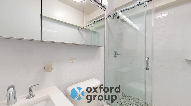 19 Beekman Pl in New York, NY - Building Photo