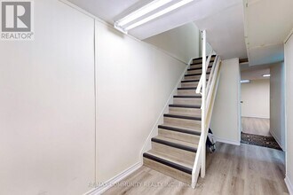 2451 Bridletowne Cir in Toronto, ON - Building Photo - Building Photo