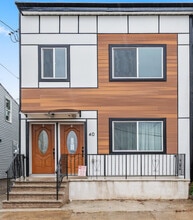 40 Lewis Ave in Jersey City, NJ - Building Photo - Building Photo