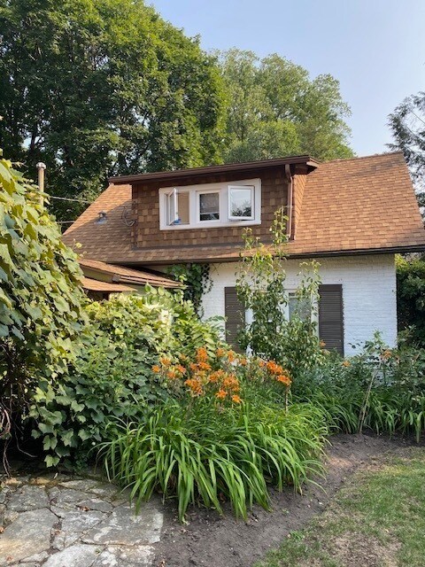 2423 Birchwood Ln in Wilmette, IL - Building Photo