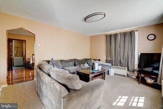 760 VILLAGE in Princeton Junction, NJ - Building Photo - Building Photo