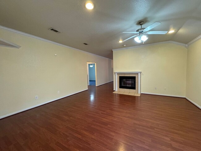 2110 Flagstaff Dr in Killeen, TX - Building Photo - Building Photo