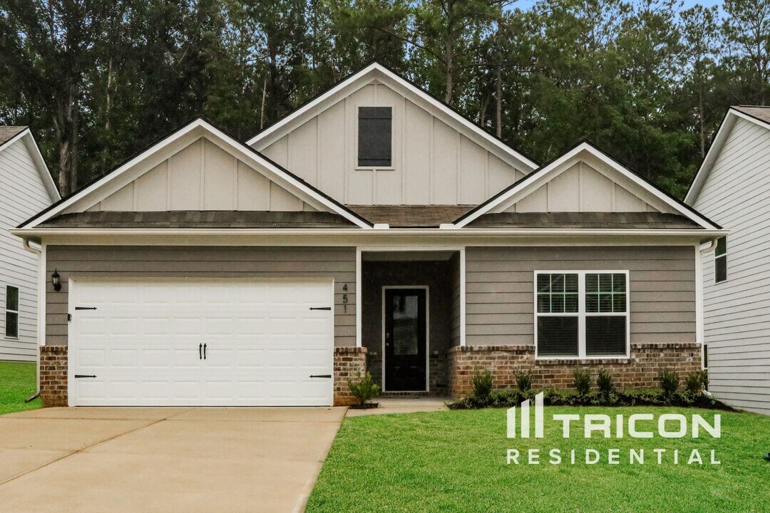 451 Prescott Wy in Villa Rica, GA - Building Photo
