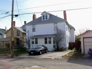 289 Harrison Ave in St. Paul, MN - Foto de edificio - Building Photo